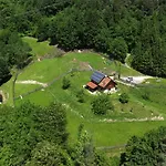 Navauce Gospodarstwo agroturystyczne *