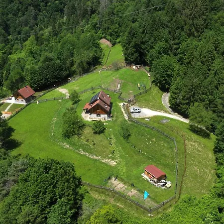 Navauce Farm stay *